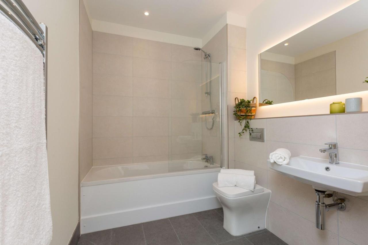 Luxury Spacious Central Apartment By Blu Atlantic Dublin Exterior foto